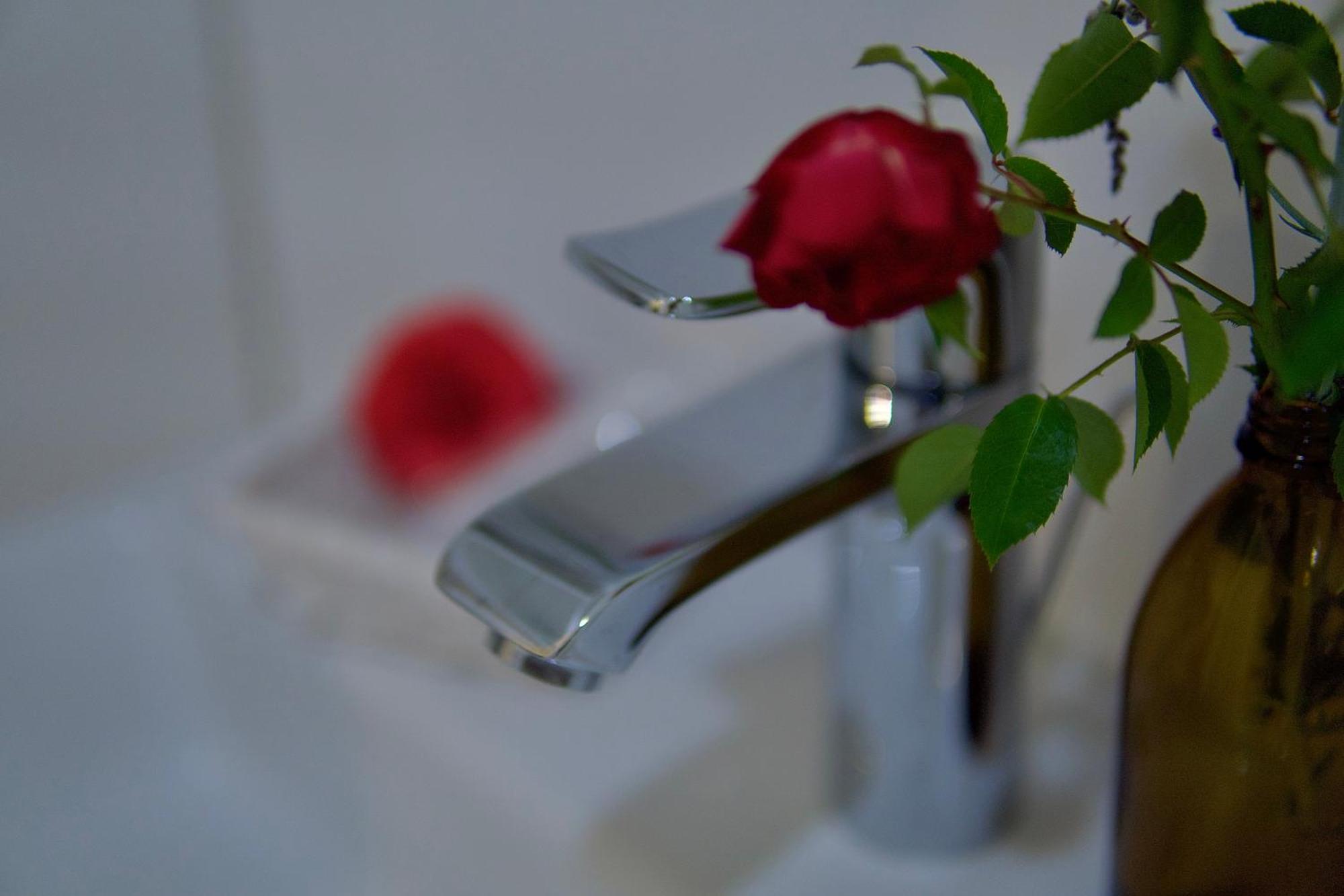 Bed & Breakfast Outlet Hotel Dettingen an der Erms エクステリア 写真