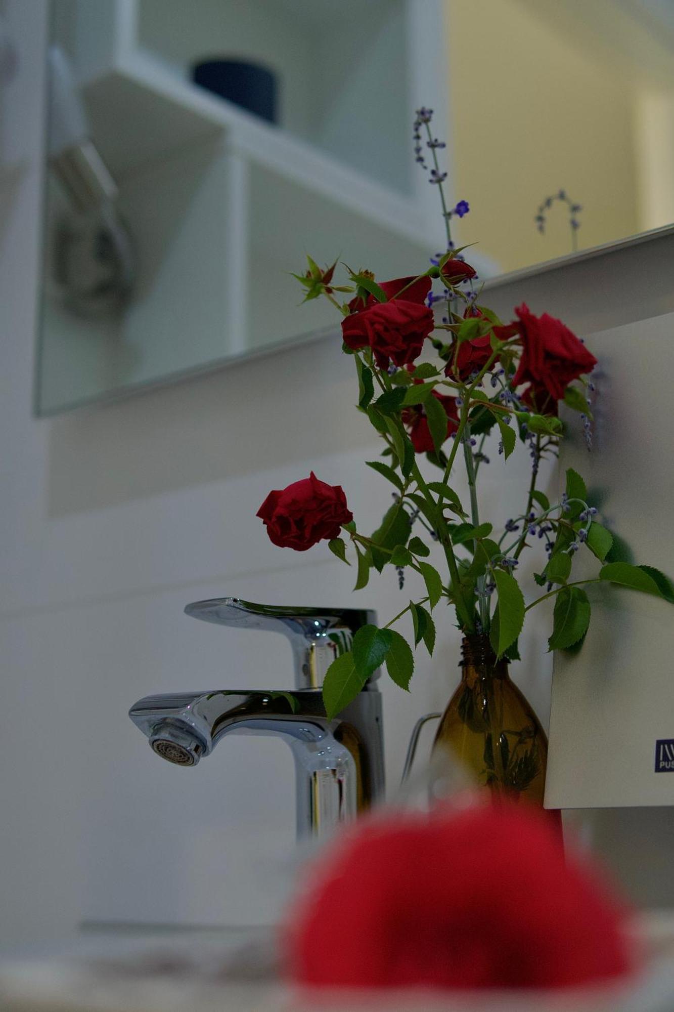 Bed & Breakfast Outlet Hotel Dettingen an der Erms エクステリア 写真